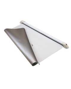 Blackout roller blind for porthole 